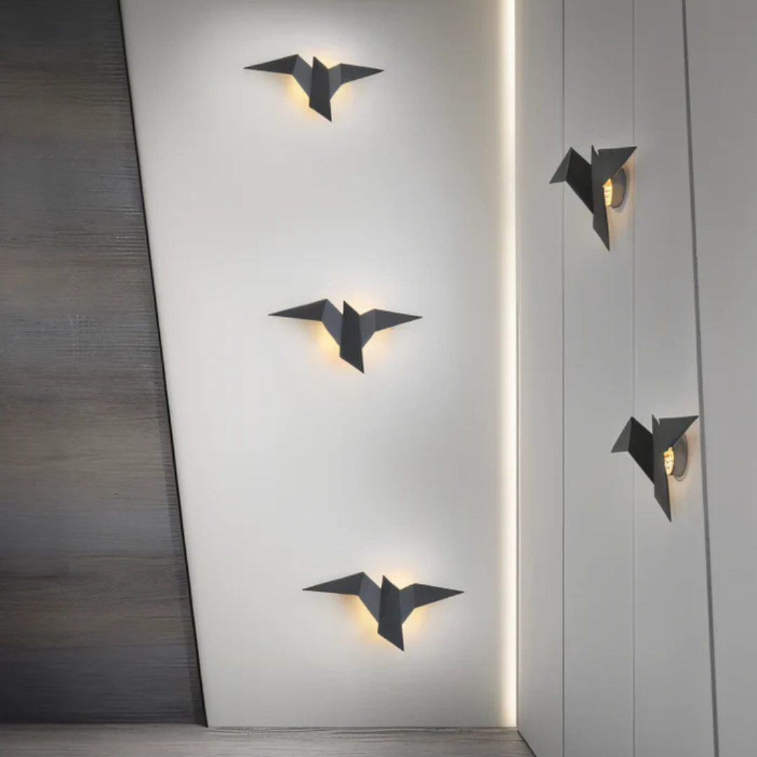 Folded Metal Wall Sconce with Integrated LED – Geometric Angular Design for Modern Living Rooms & Hallways | Thomler