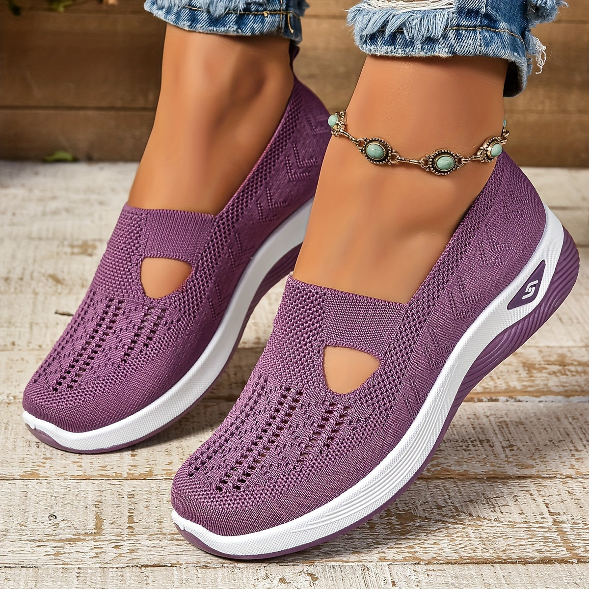 Women's Arch Support Slide Sandals with Cushioned Footbed – Anti-Slip Indoor Outdoor Slip-On Slides for All-Day Comfort | Thomler