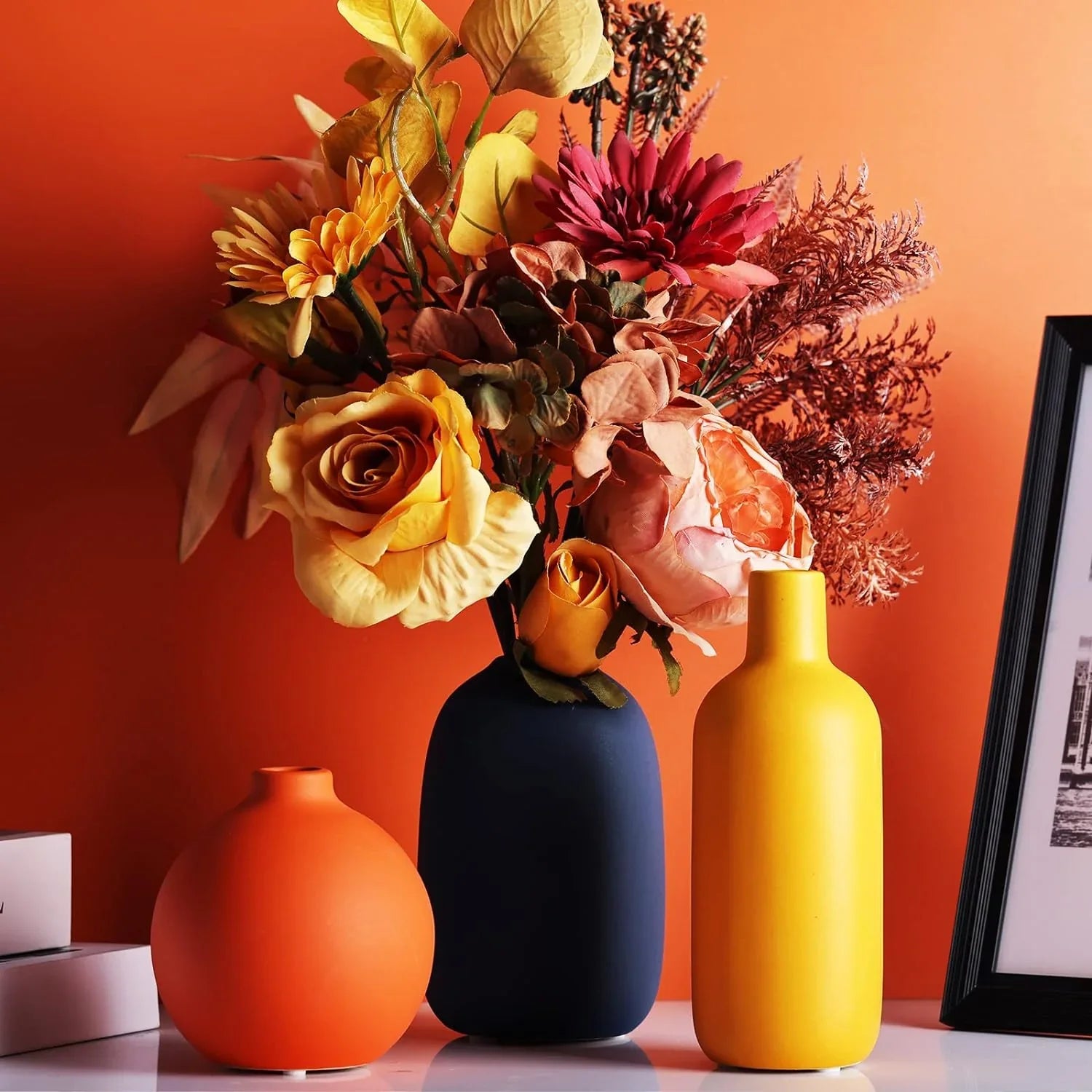 Ceramic Vase Hand-Painted 7 in Modern Home Decor Nordic Style Decorative Accent | Thomler
