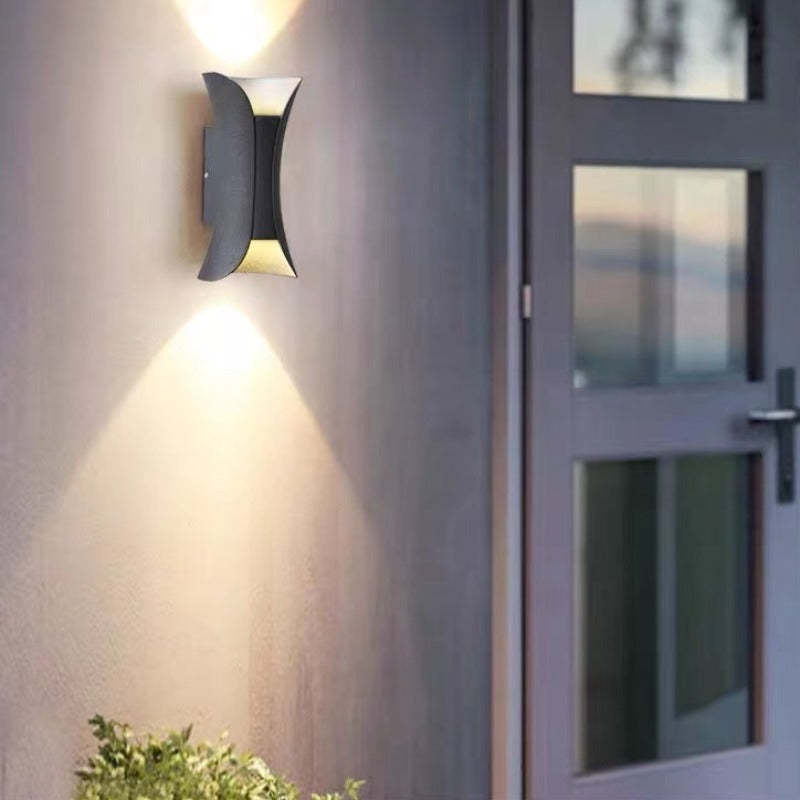 Waterproof Curved LED Outdoor Sconce Hardwired Wall Light for Patio Garden & Entryway | Thomler