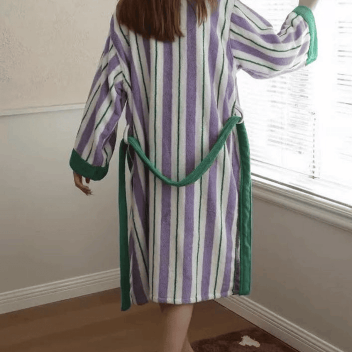 Soft Organic Cotton Robe with Textured Jacquard Weave – Comfortable Full-Length Bathrobe for Women – Breathable Natural Fabric – Two-Tone | Thomler