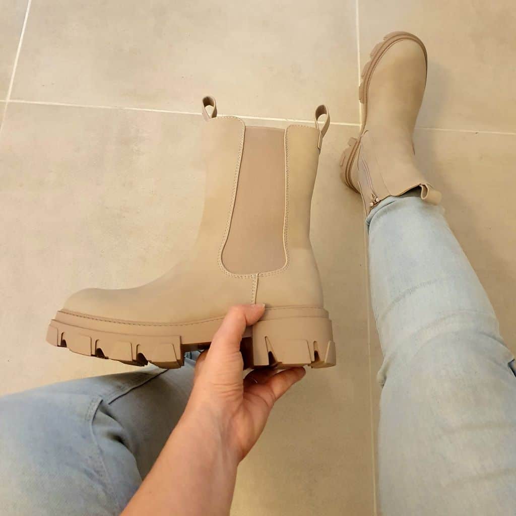 Women's Mid-Calf Chelsea Boots with Block Heel & Side Zipper – Casual Slip-On Ankle Boot for Fall & Winter | Thomler