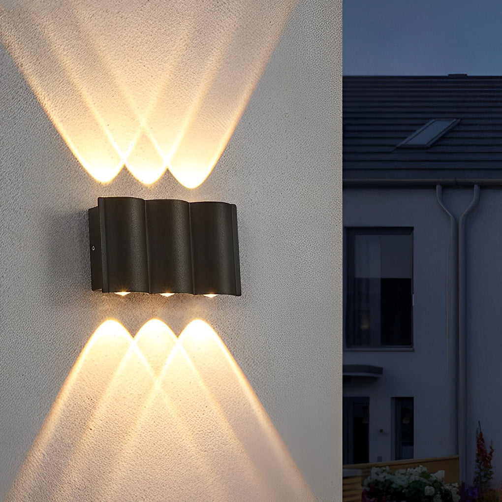 Contemporary Weatherproof LED Exterior Sconce – Architectural Accent for Walls & Facades | Thomler