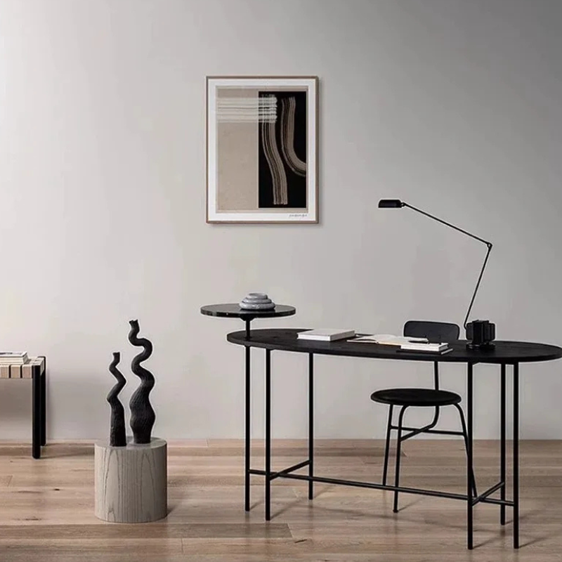 Articulated Metal Task Light with Dual-Segment Arm & Dimming Control | Thomler
