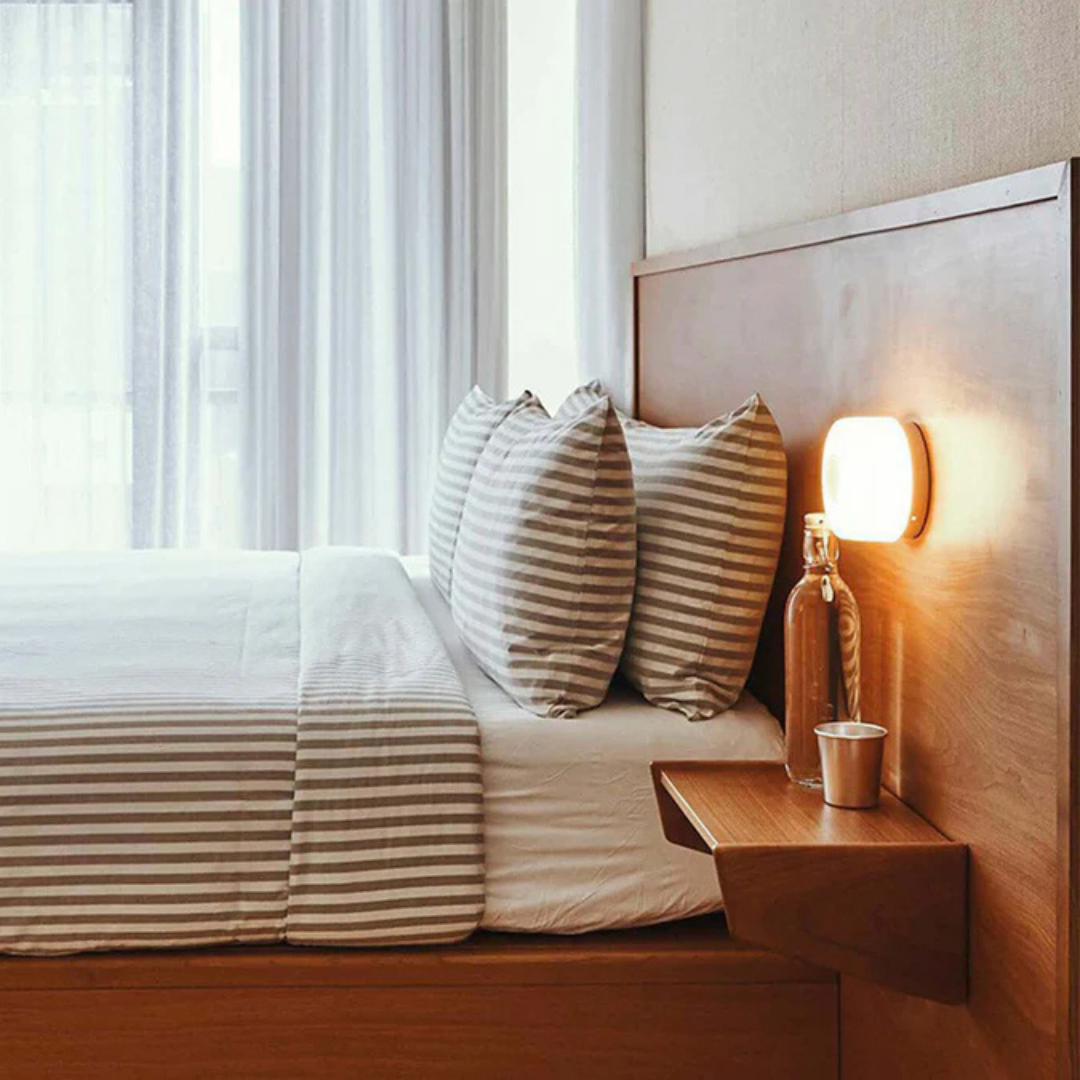 Modern Glass and Metal Wall Sconce – Nordic-Inspired Ambient Light for Bedroom & Living Room | Thomler
