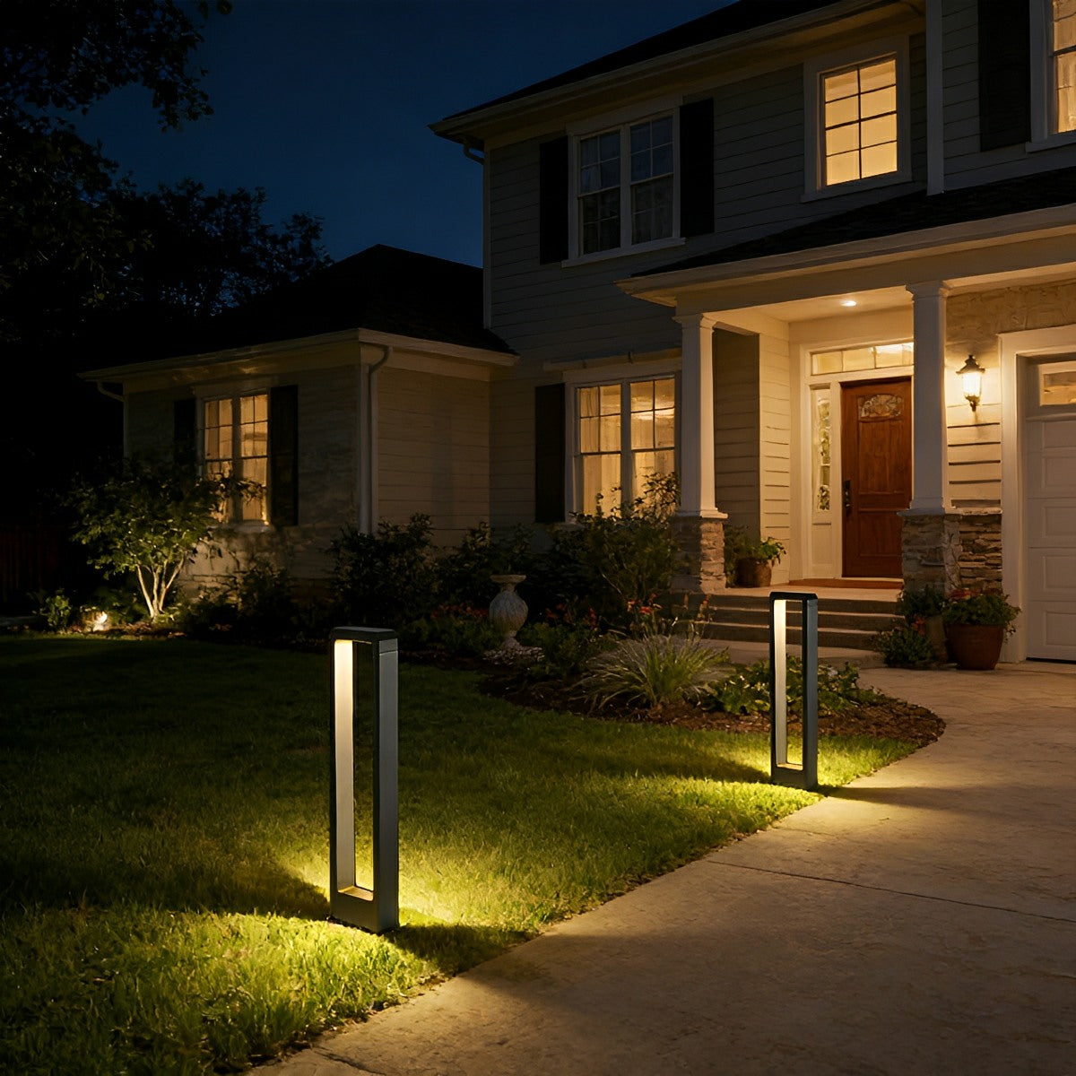 Slim Vertical Pathway Post Lamp with Glass Panels for Lawns & Driveways – Weatherproof LED Stake Fixture | Thomler
