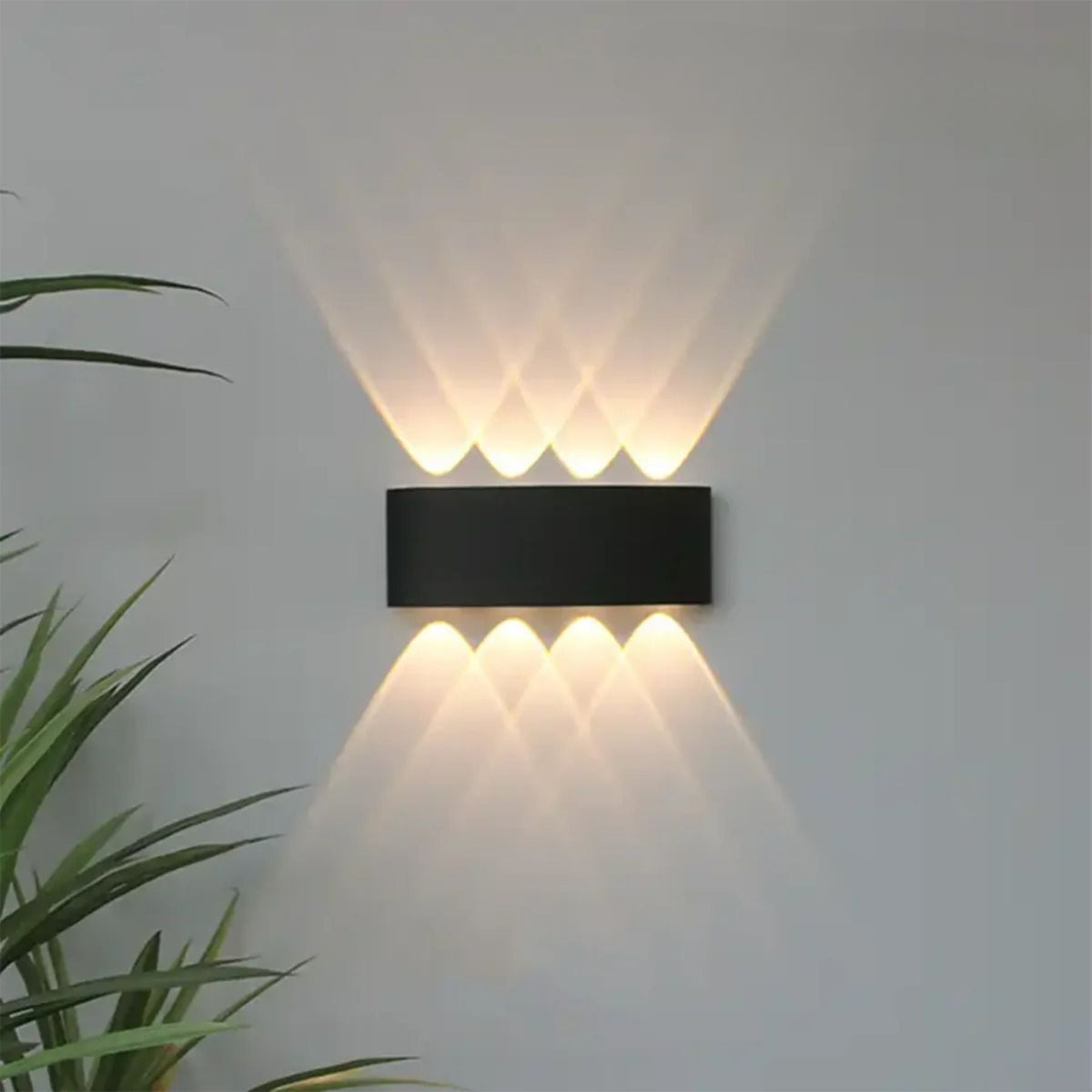 Modern LED Wall Sconce for Indoor & Outdoor Use – Sleek IP65 Weatherproof Fixture in White or Black Finish | Thomler