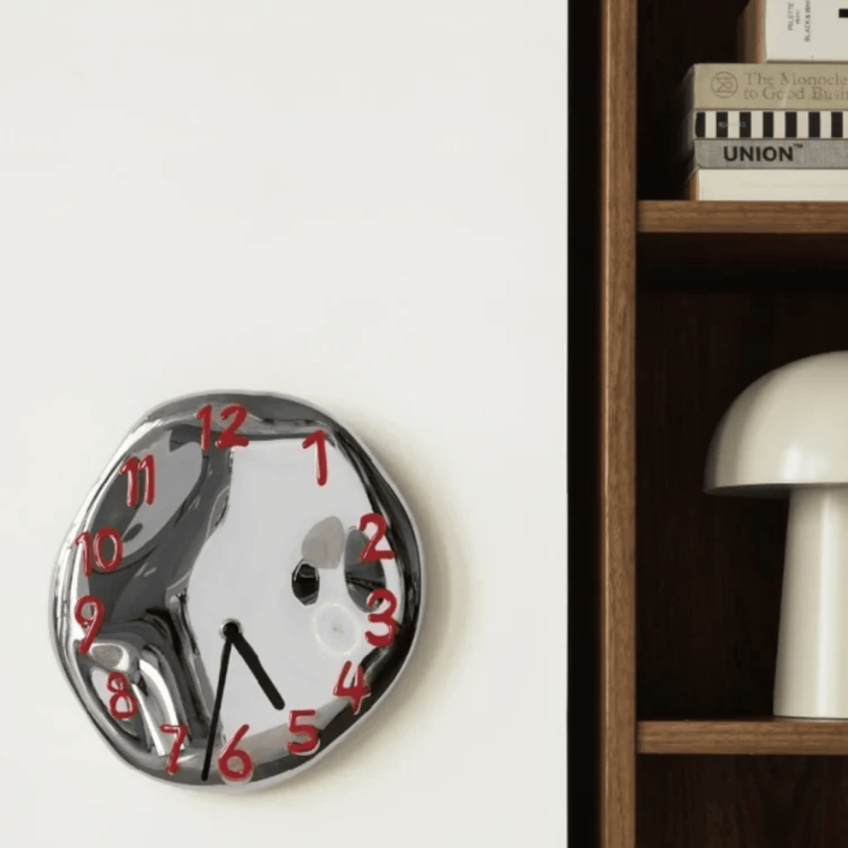 Glossy Ceramic Circle Clock with Silent Movement for Modern Interiors | Thomler