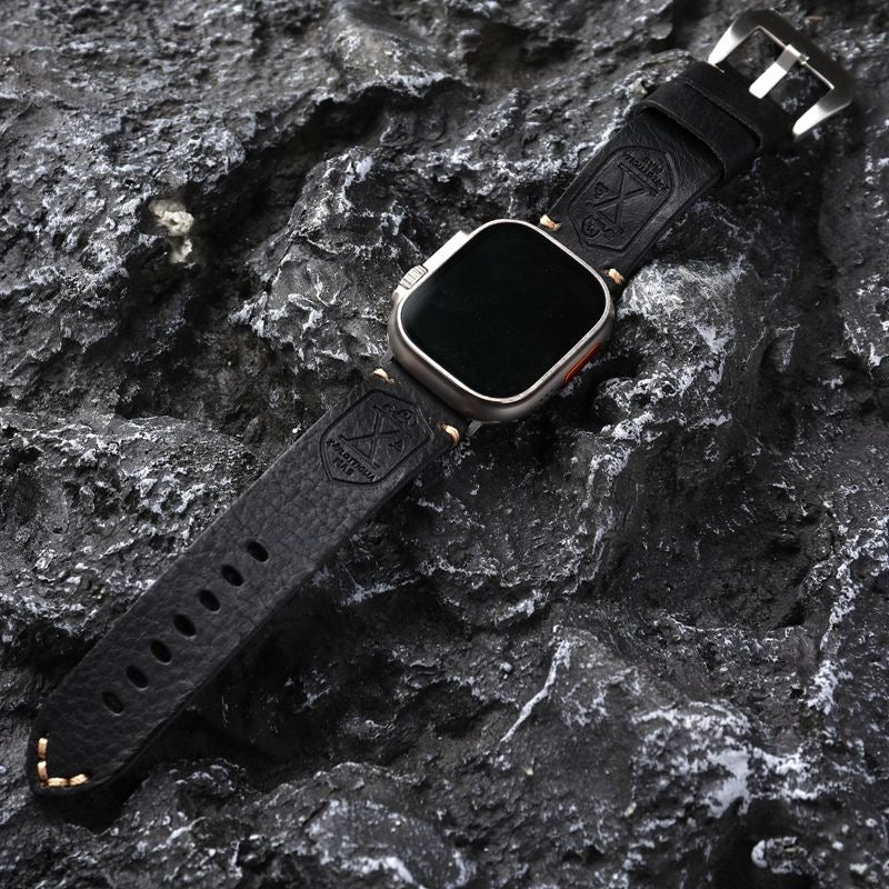 Vintage Full-Grain Leather Apple Watch Band | Handcrafted Strap with Patina Finish for 40mm 41mm 42mm 44mm 45mm 49mm | Classic Buckle Design | Thomler