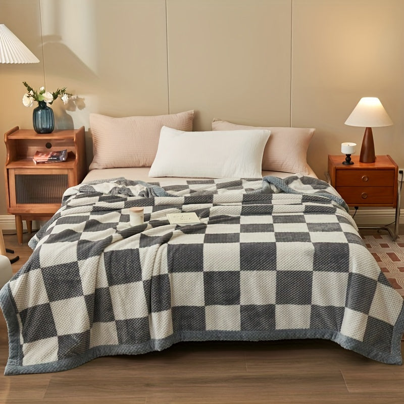 Ultra-Soft Plaid Fleece Throw Blanket for Couch & Bed – Cozy, Lightweight & Machine Washable – Winter Home Decor Accent for Living Room | Thomler