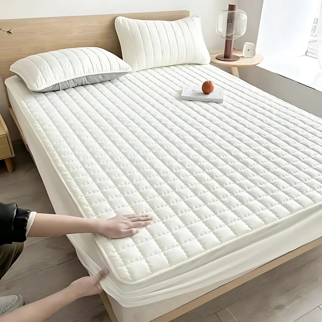 Quilted Waterproof Mattress Protector with Breathable Cooling Layer for Deep-Pocket Beds | Thomler