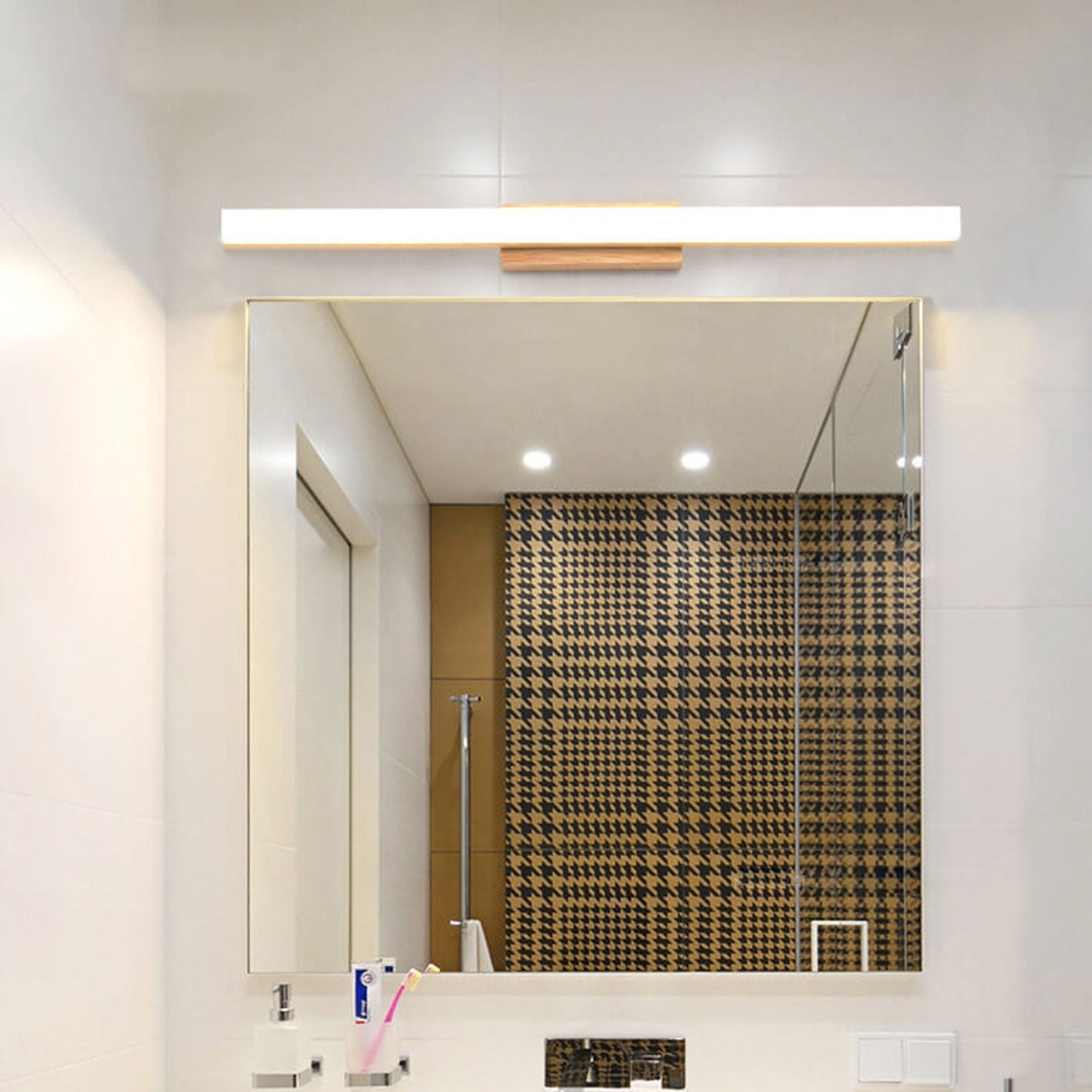 Wall Lamp Wood Acrylic 16W 31.5 in Bathroom Living Room Study Modern LED Lighting Fixture | Thomler