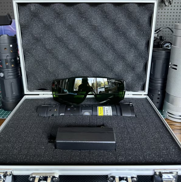 High-Power Infrared Laser Illuminator 120W with 10x Beam Expander for Extended Range and Precision | Thomler