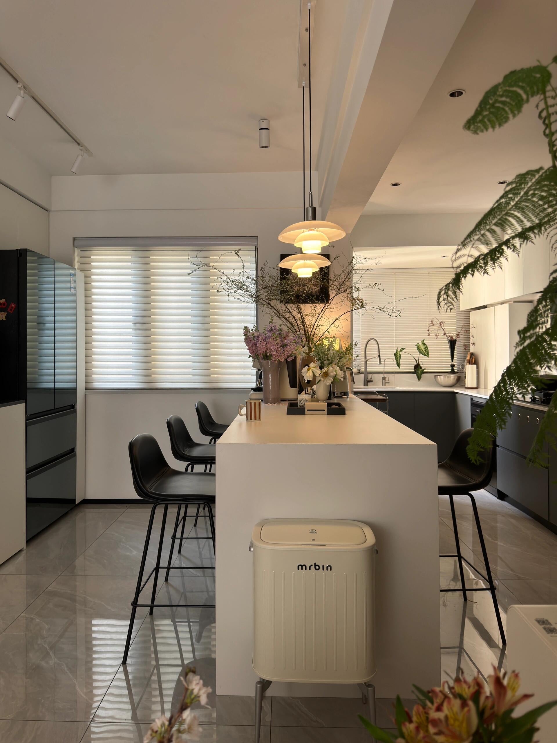 Pendant Light Glass 28.0 cm White Dining Room Scandinavian Hanging Ceiling Lamp Adjustable Cord E27 Soft Ambient Lighting | Thomler