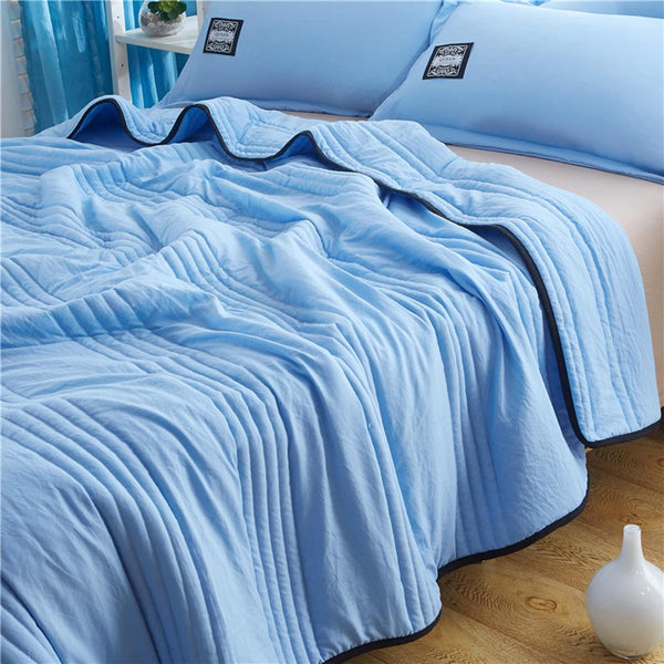 Breathable Temperature-Regulating Throw Blanket for Hot Sleepers – Moisture-Wicking Summer Bedding | Thomler