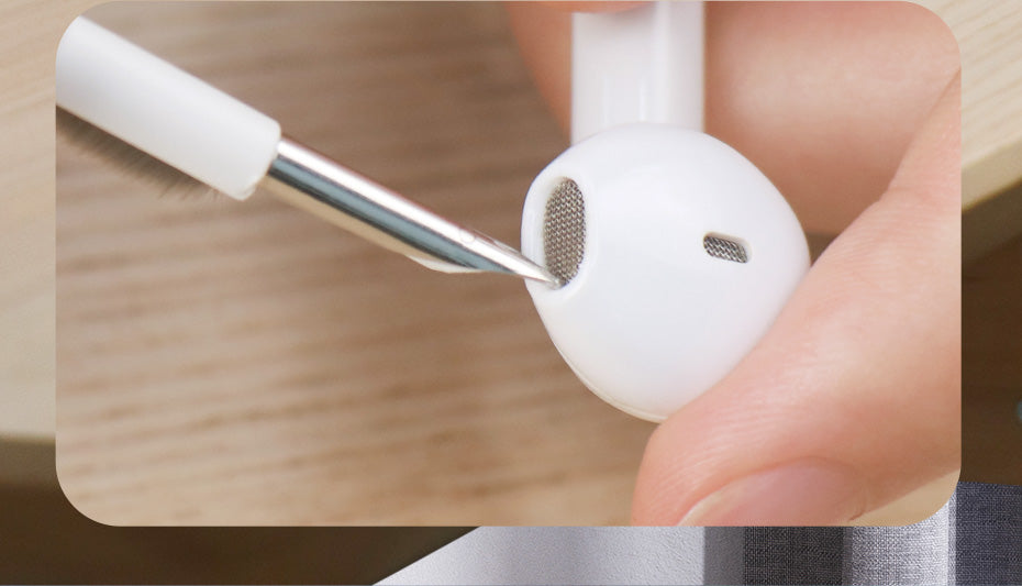 Wireless Earbuds Cleaning Tool 3-in-1 Pen with Brush, Sponge & Metal Tip for AirPods, Galaxy Buds & Charging Cases | Thomler