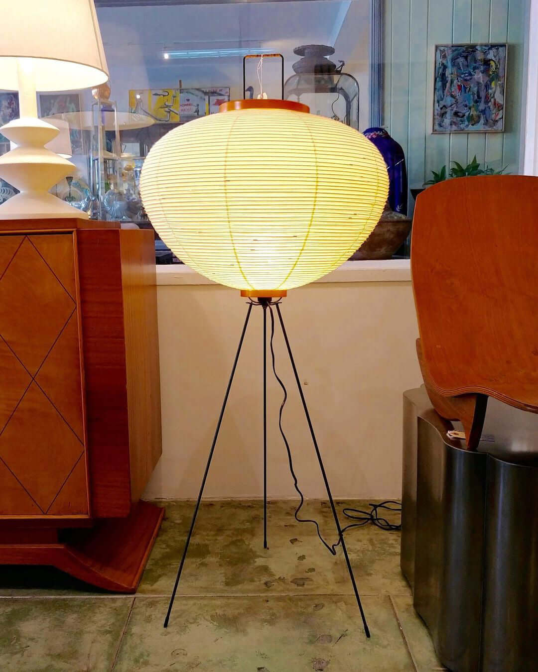 Akari Floor Lamp 47 in Mulberry Paper White Indoor Ambient Lighting Decorative Sculpture | Thomler