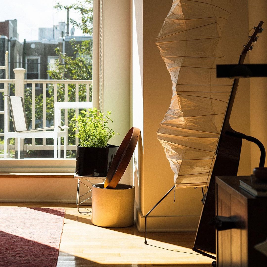 Akari Floor Lamp 47 in Mulberry Paper White Indoor Ambient Lighting Decorative Sculpture | Thomler