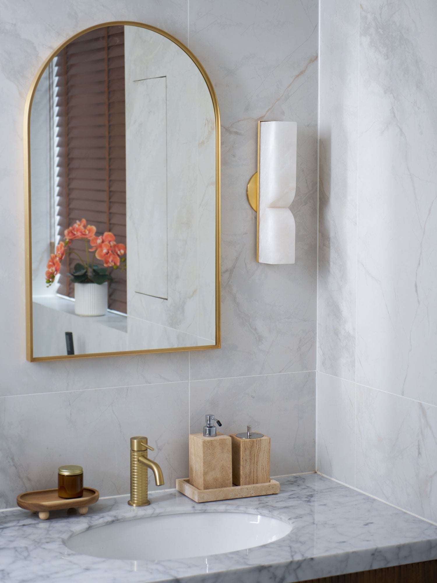 Wall Sconce Alabaster 13.8 in LED Indoor Lighting Gold Black Modern Home Bedroom Living Room Decorative Accent | Thomler