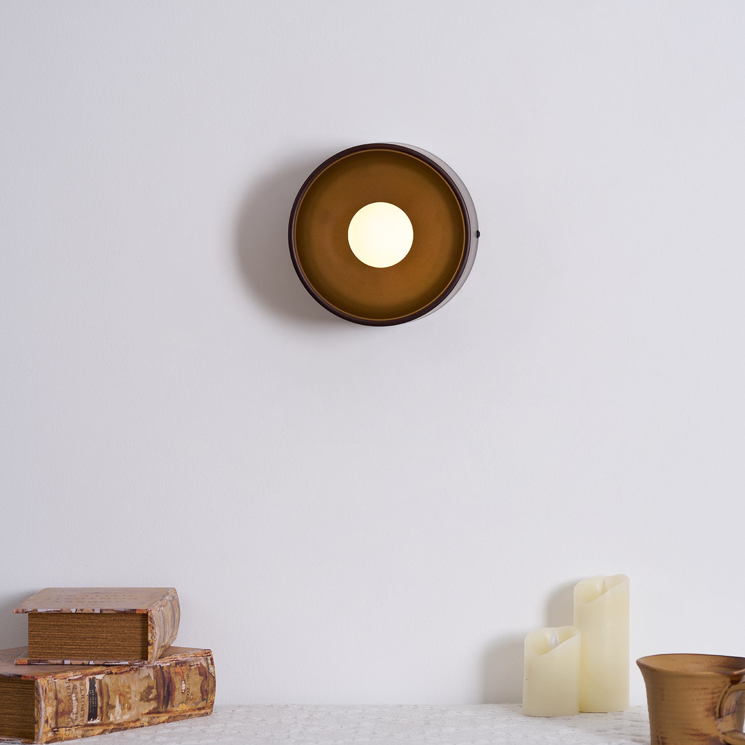 Wall Lamp Aluminum 7.1 in White Bedroom Hallway Reading Light Minimalist Compact Design | Thomler