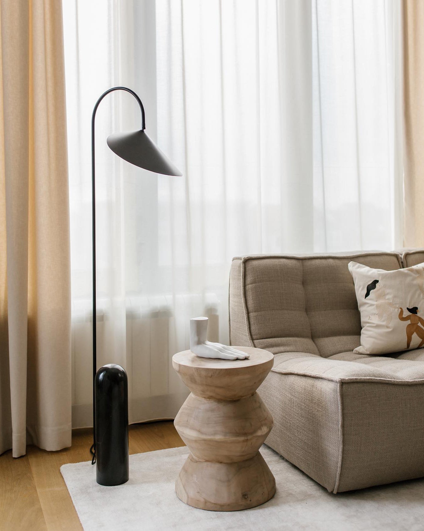 Floor Lamp Metal 53.5 in Black Marble Base Indoor LED Reading Light Living Room Bedroom Accent | Thomler