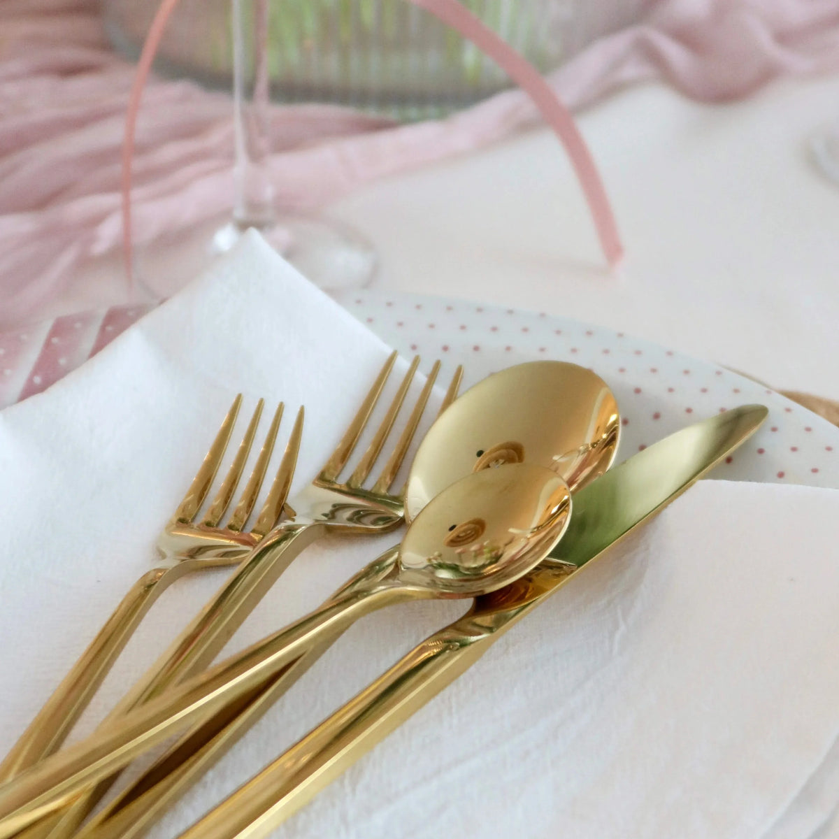 30-Piece Stainless Steel Cutlery Set – Elegant Finish for Everyday Dining | Thomler