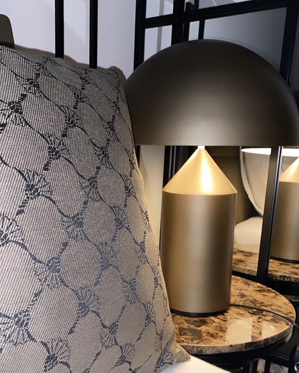 Geometric Table Lamp 13.8 in Metal Modern Bedroom Living Room Ambient Light Sculptural Design | Thomler