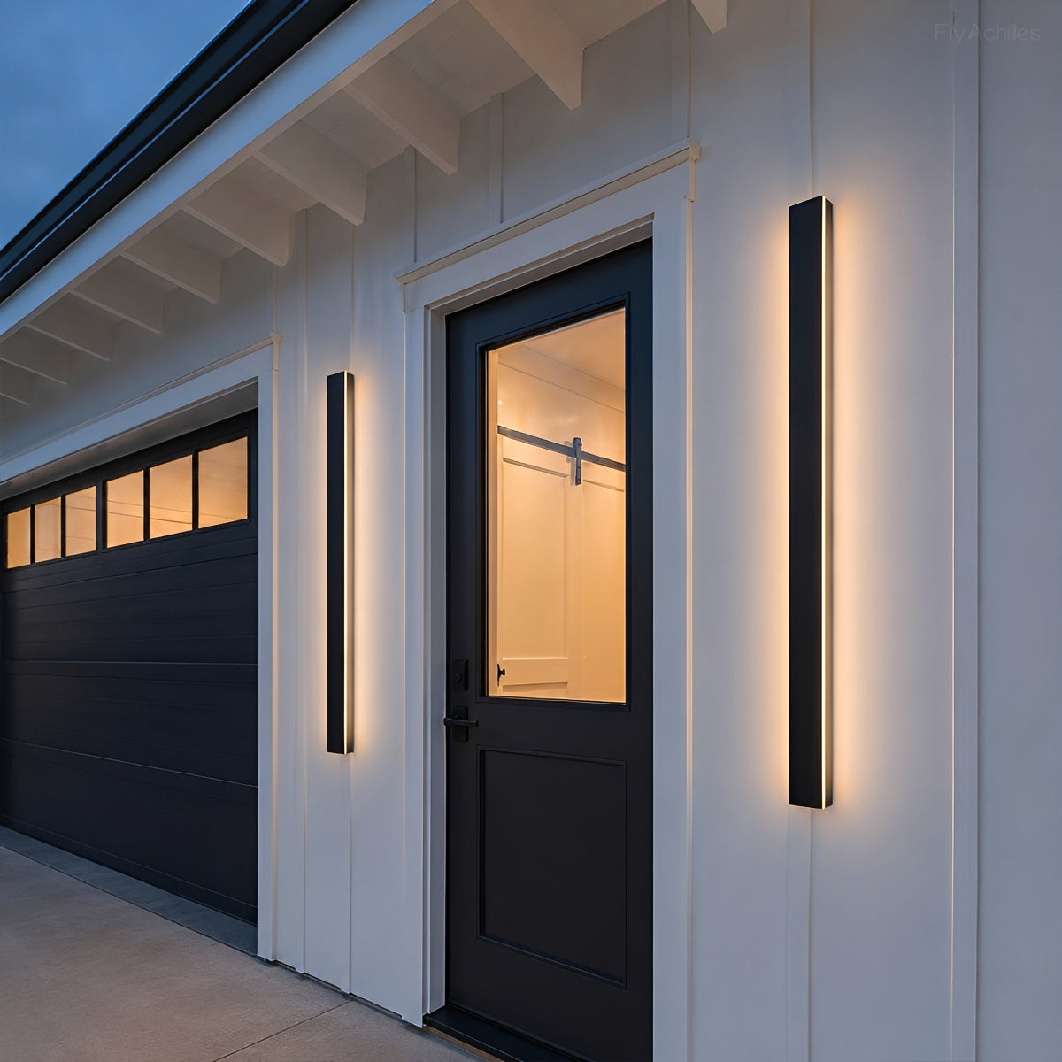 Linear Aluminum Exterior Sconce 485lm IP65 Rated for Entryway Deck Pathway Facade in Black | Thomler