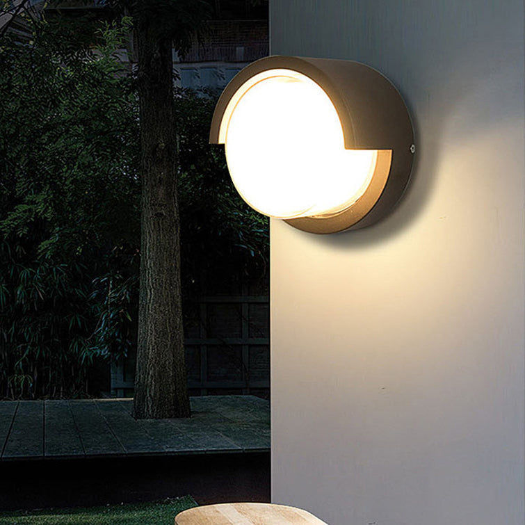Outdoor LED Wall Sconce – Modern Waterproof Fixture for Patio, Garden & Porch Lighting | Thomler