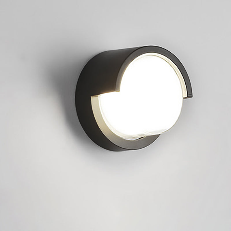 Outdoor LED Wall Sconce – Modern Waterproof Fixture for Patio, Garden & Porch Lighting | Thomler