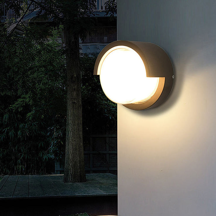 Outdoor LED Wall Sconce – Modern Waterproof Fixture for Patio, Garden & Porch Lighting | Thomler