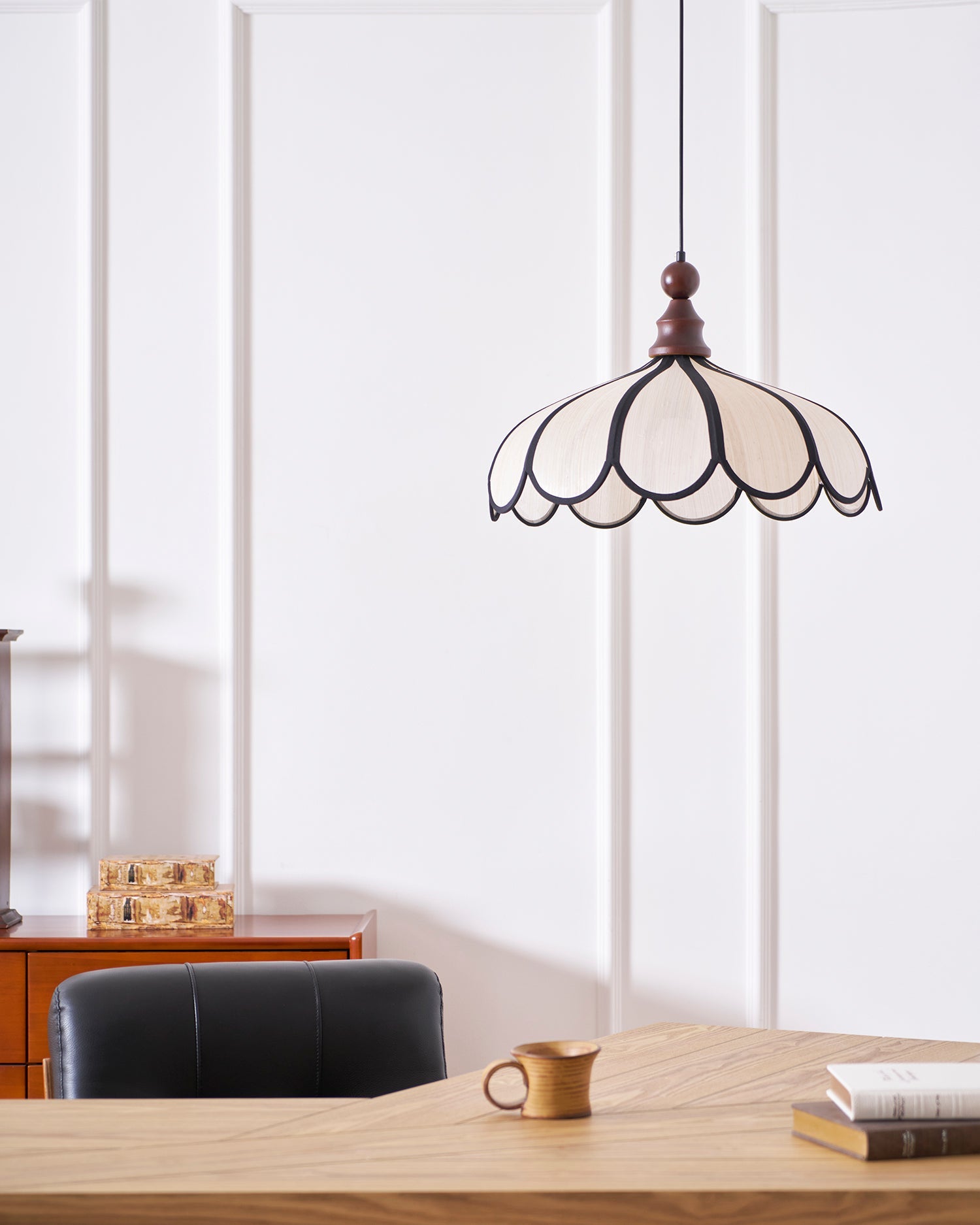 Pendant Lamp Abaca Shade 15.7 in 11.8 in Walnut Beige Black Dining Room Kitchen Island Hanging Light Vintage Style | Thomler