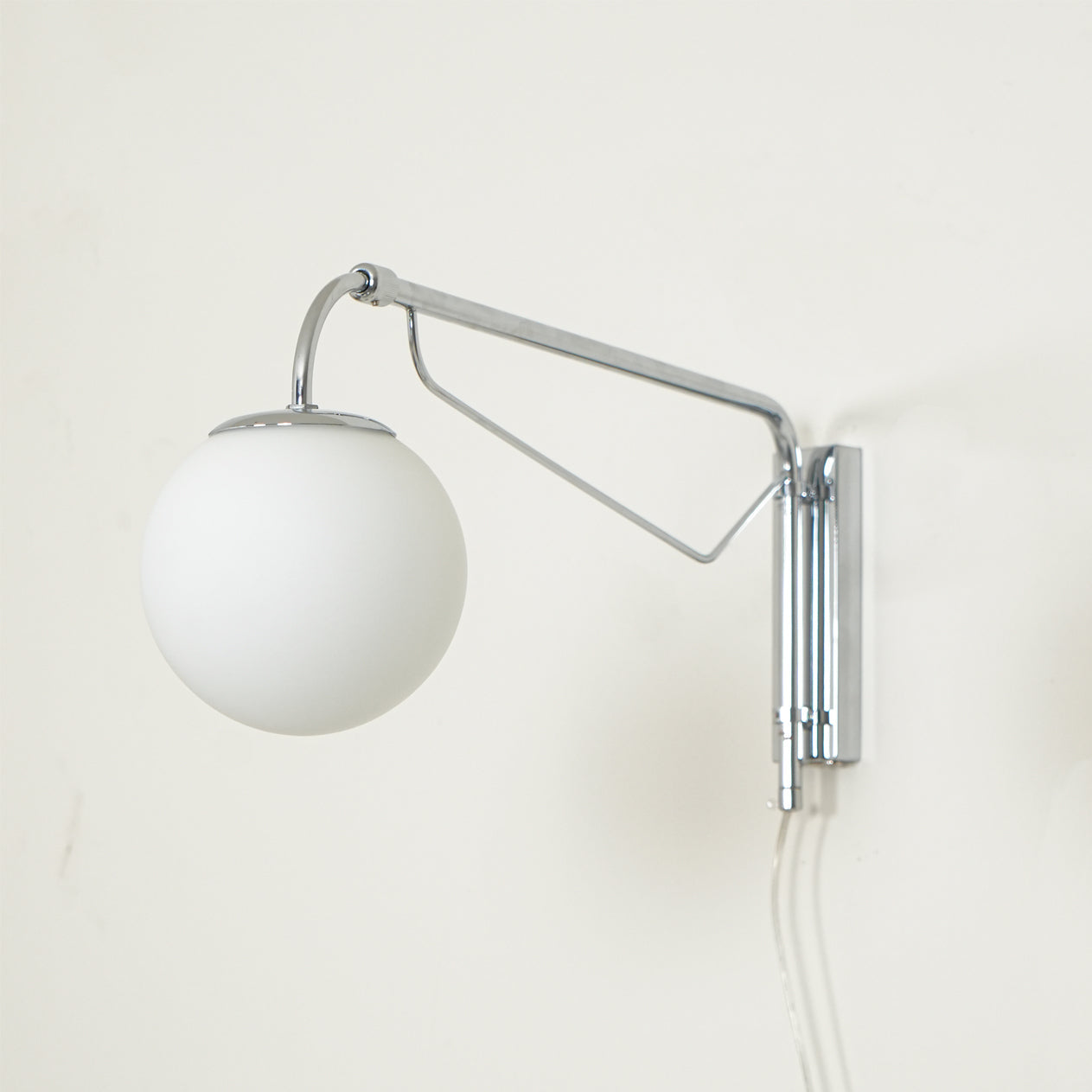 Wall Lamp Metal Adjustable 25.6 in Chrome Indoor LED E26 E27 Reading Light | Thomler