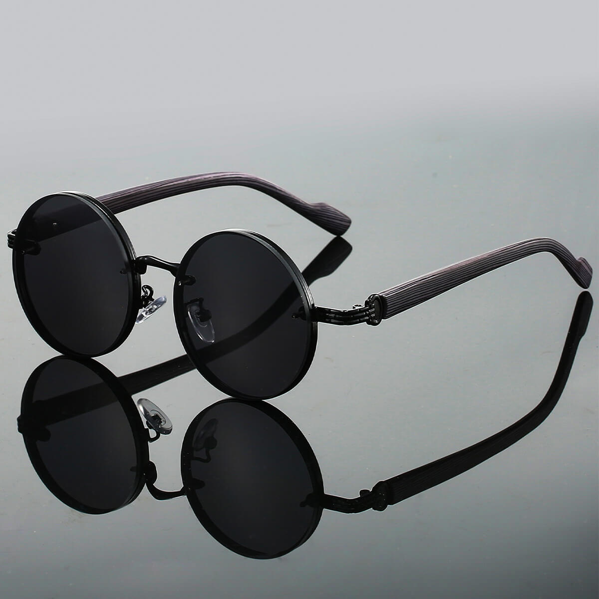 Round Vintage Sunglasses UV400 Protection Lightweight Metal Frame Gradient Lenses Retro Circle Shades for Women Men Festival Beach | Thomler