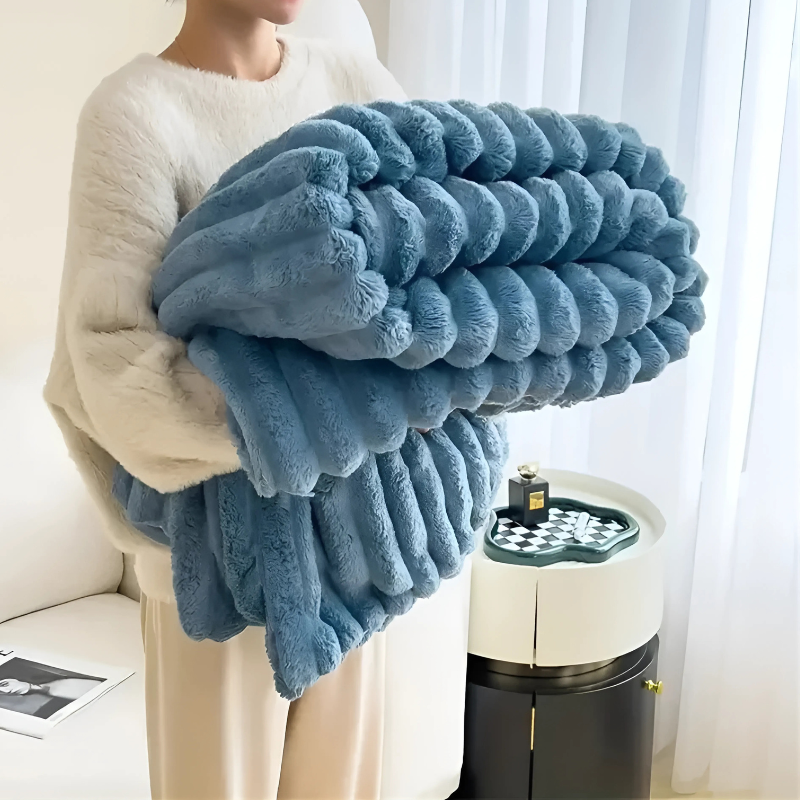 Plush Flannel Throw Blanket – Lightweight Cozy Soft Fleece for Couch Bed Sofa Travel Camping & Home Decor in Blue Gray Pink Beige | Thomler