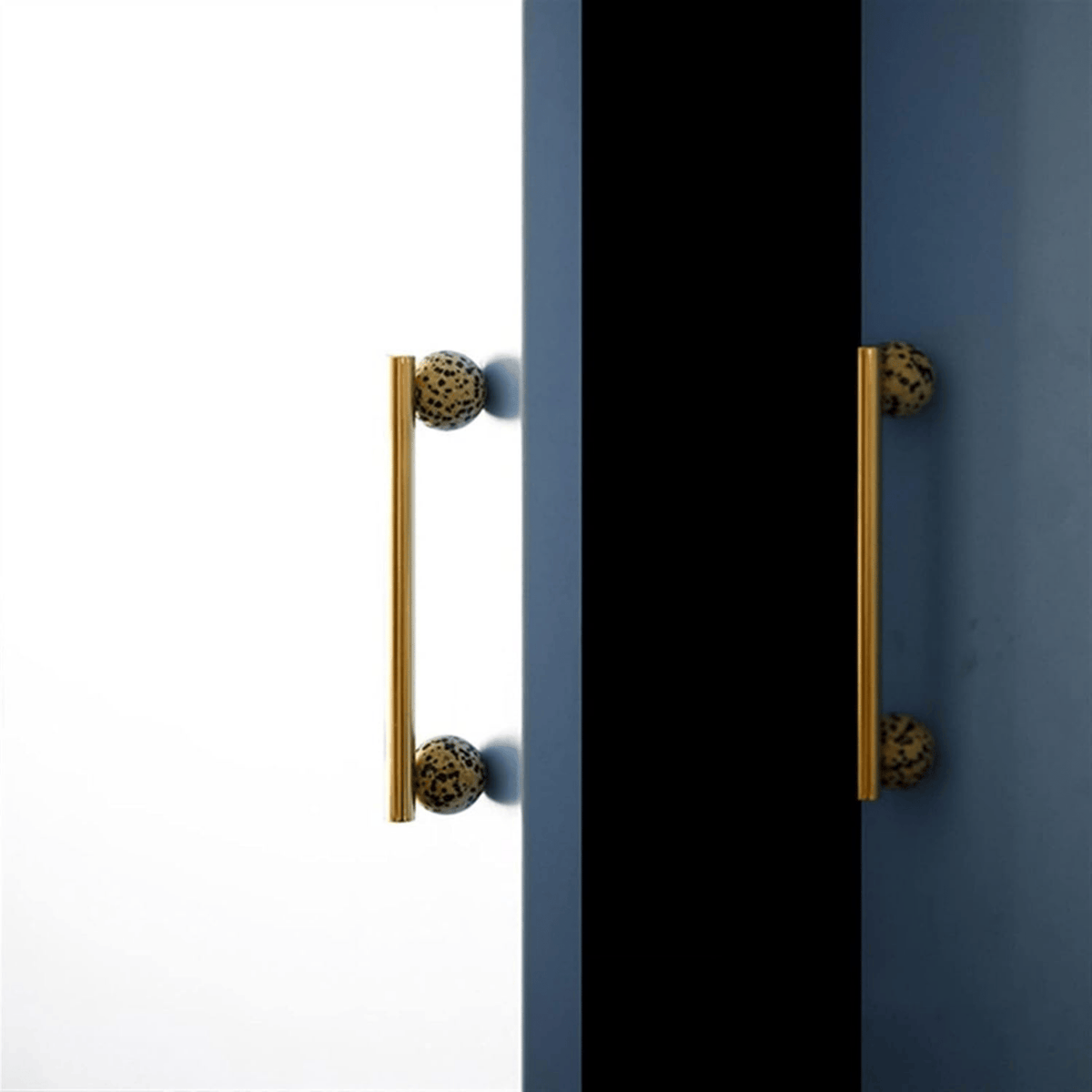 Natural Stone & Metal Cabinet Pull – Contemporary Scandinavian Hardware for Drawers & Doors | Thomler