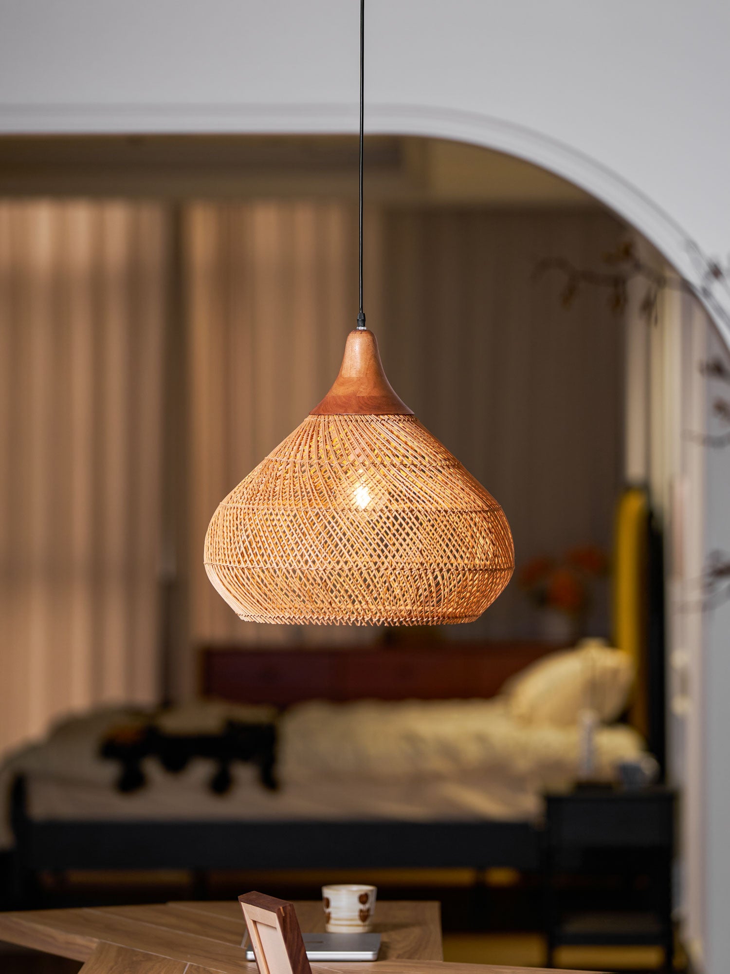 Pendant Light Rattan Braided 23.6 in Adjustable Dining Room Kitchen Island Hanging Ceiling Lamp Natural Woven Lighting Fixture | Thomler