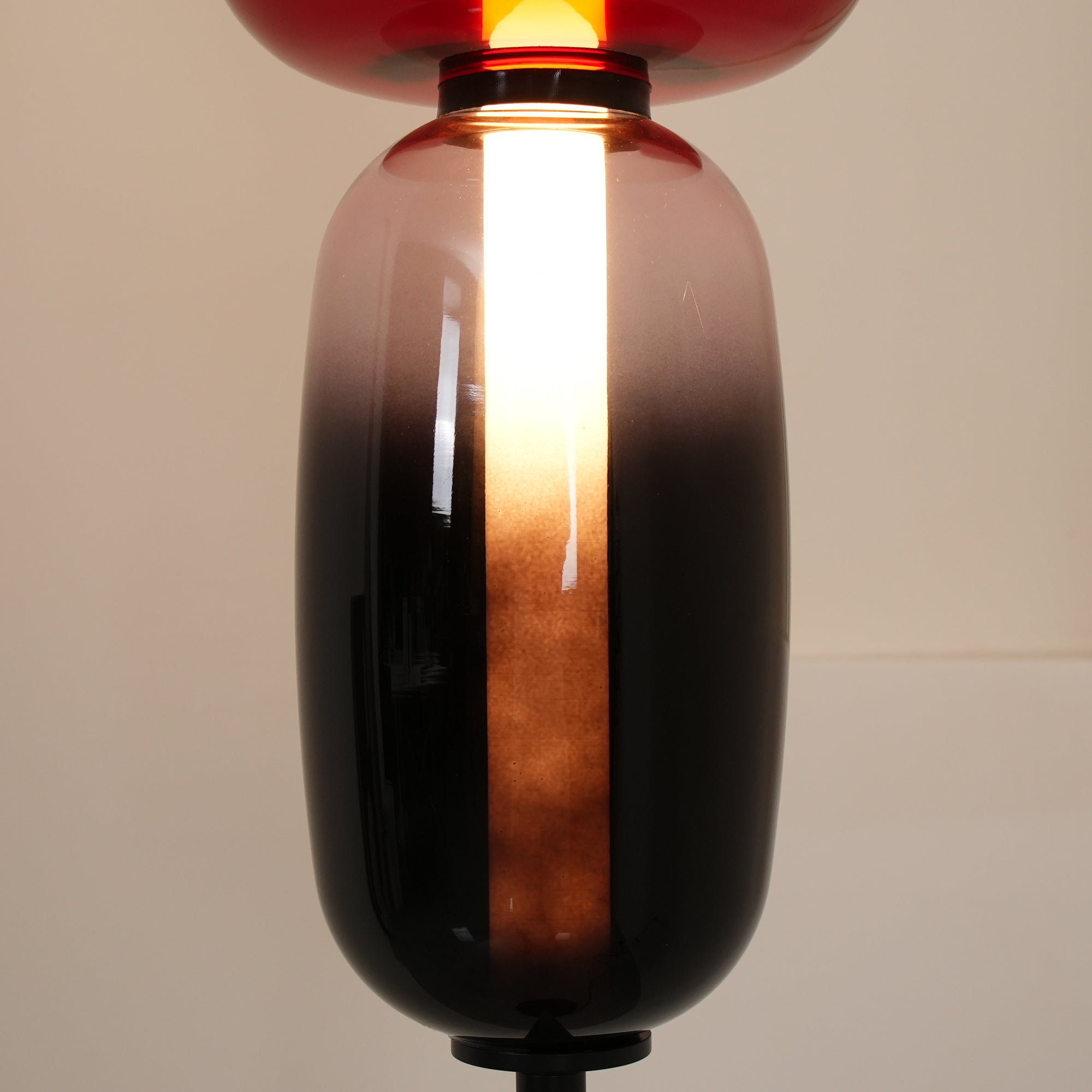Floor Lamp Hand Blown Glass LED 160.0 cm Red White Black Living Room Decorative Standing Light Modern Sculptural Accent | Thomler