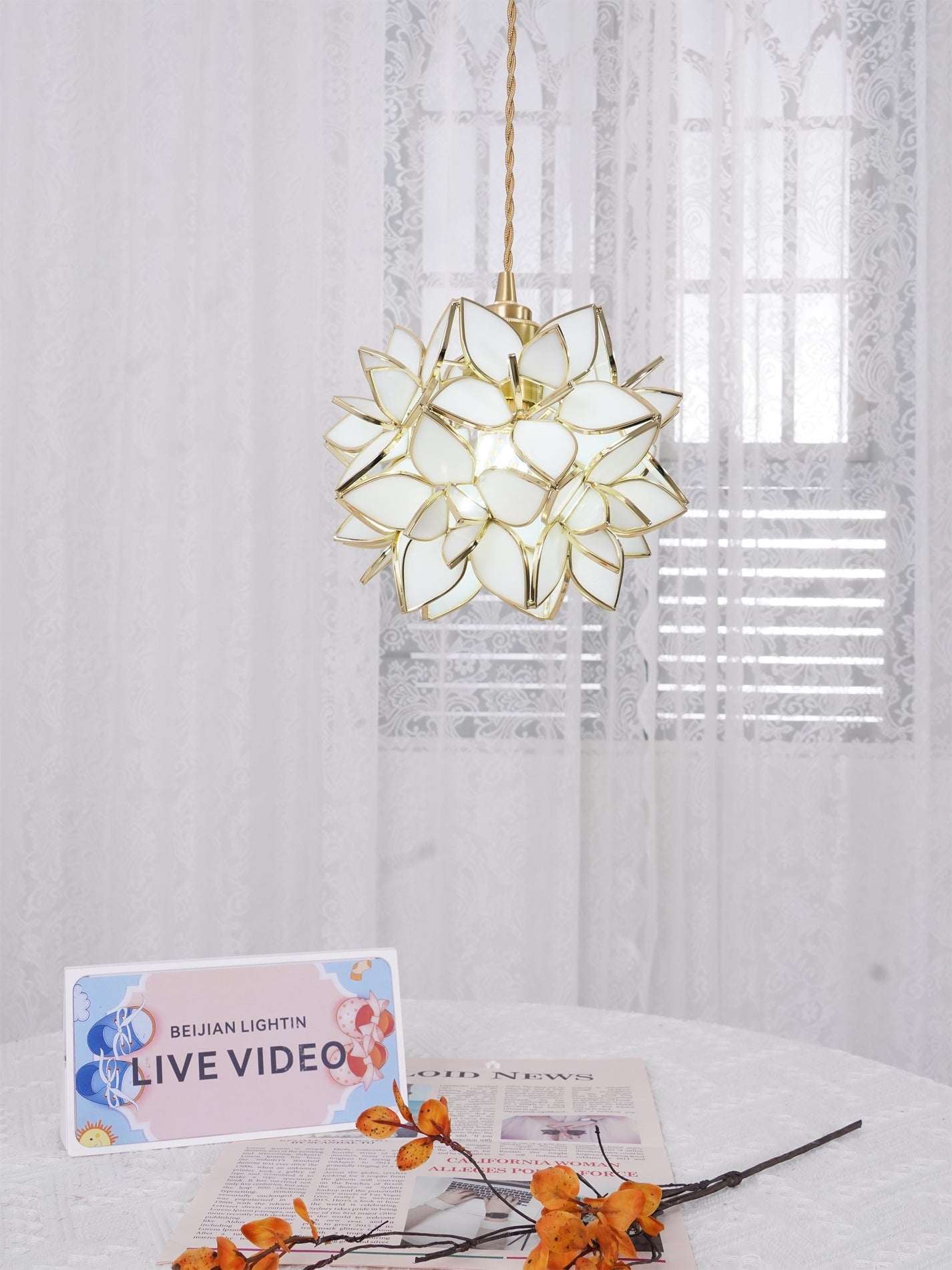 Pendant Light Glass Flower Sphere 7.9 in Brass Ceiling Indoor Hanging Lamp Decorative Ambient Lighting Fixture | Thomler