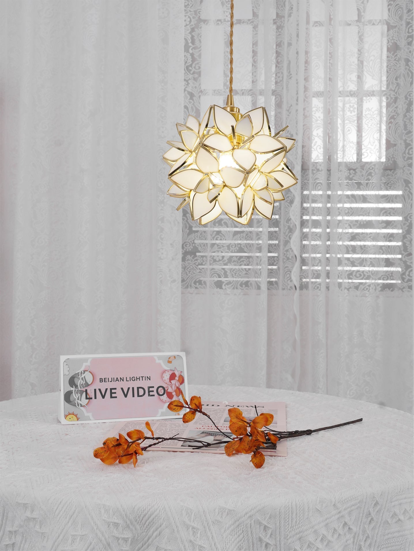 Pendant Light Glass Flower Sphere 7.9 in Brass Ceiling Indoor Hanging Lamp Decorative Ambient Lighting Fixture | Thomler