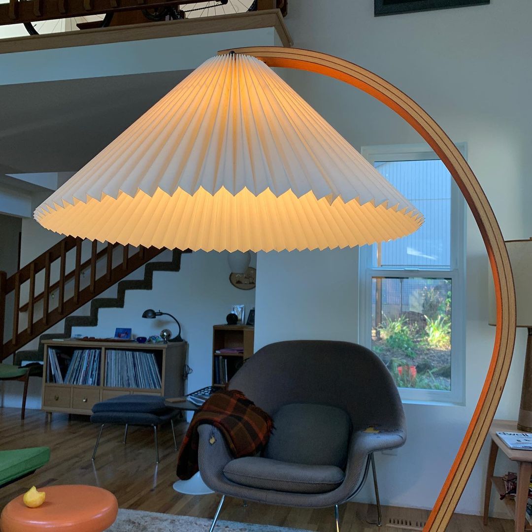 Floor Lamp Beech Wood Arc 150.0 cm Natural Living Room Reading Light Linen Shade Scandinavian Retro Lighting | Thomler