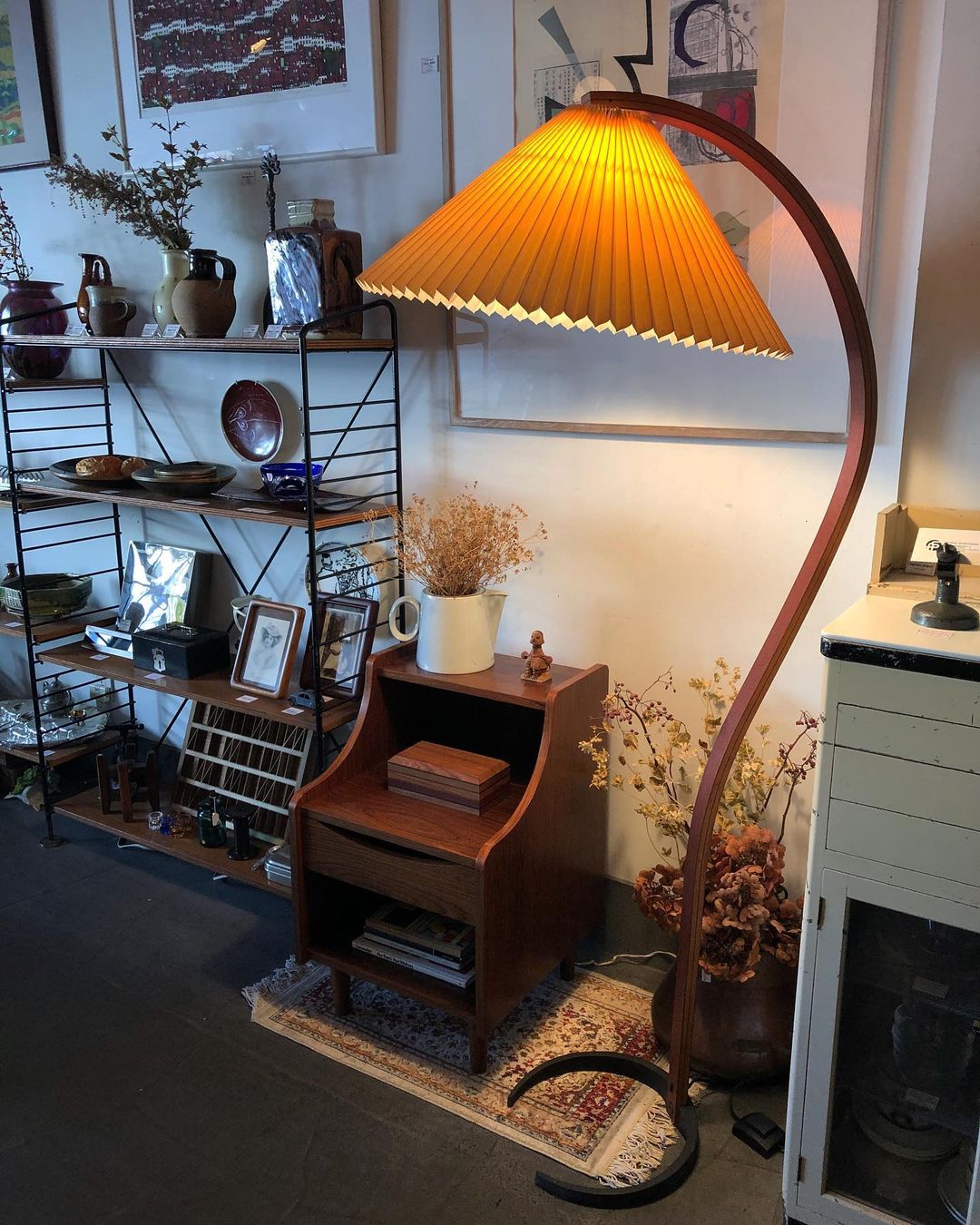 Floor Lamp Beech Wood Arc 150.0 cm Natural Living Room Reading Light Linen Shade Scandinavian Retro Lighting | Thomler