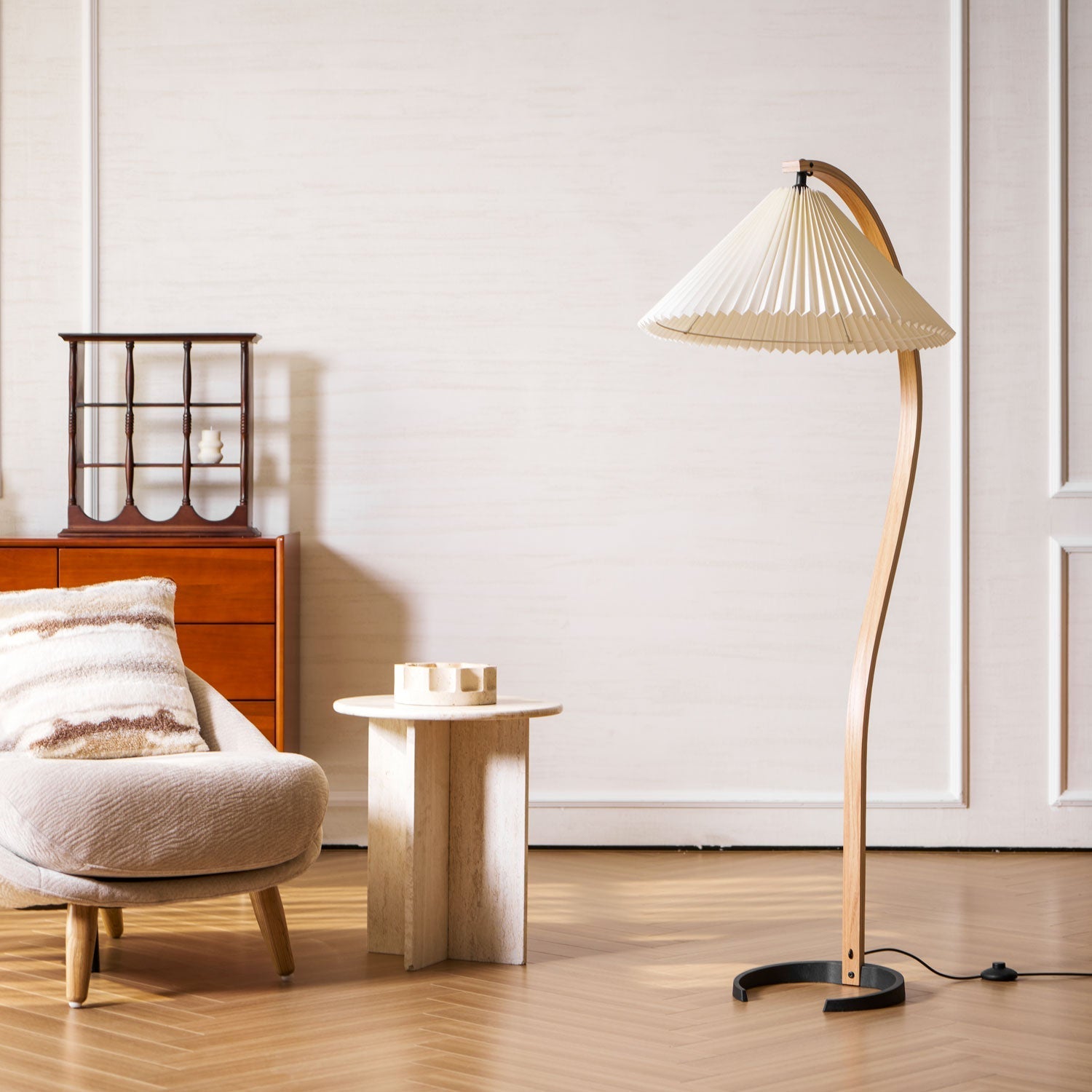 Floor Lamp Beech Wood Arc 150.0 cm Natural Living Room Reading Light Linen Shade Scandinavian Retro Lighting | Thomler