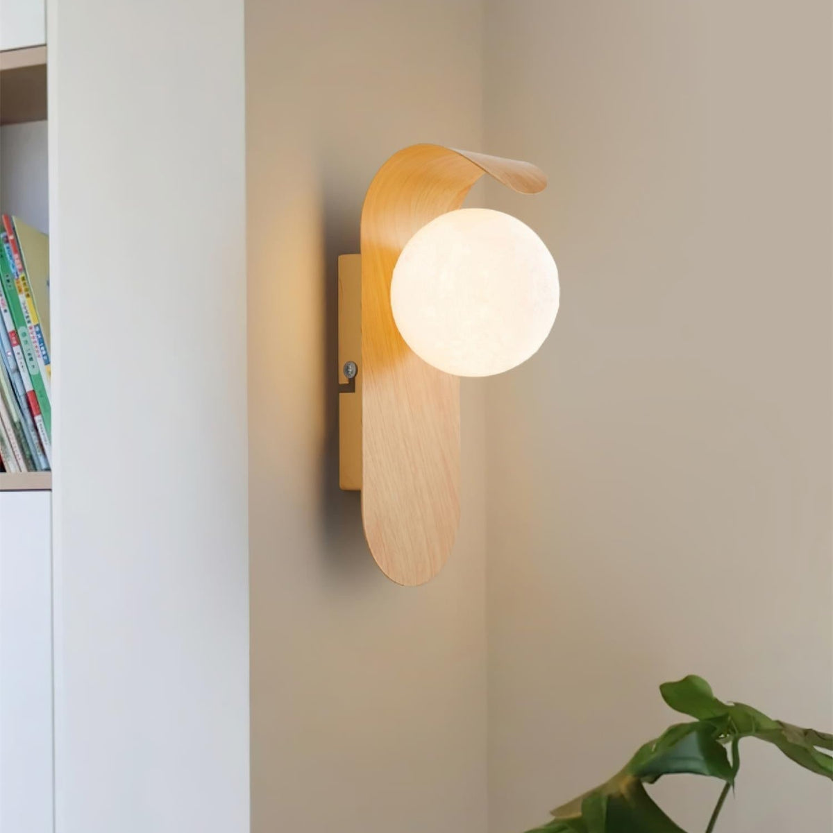 Contemporary Wood-Finish Wall Sconce with Glass or Acrylic Globe Shade for Living Room & Bedroom | Thomler
