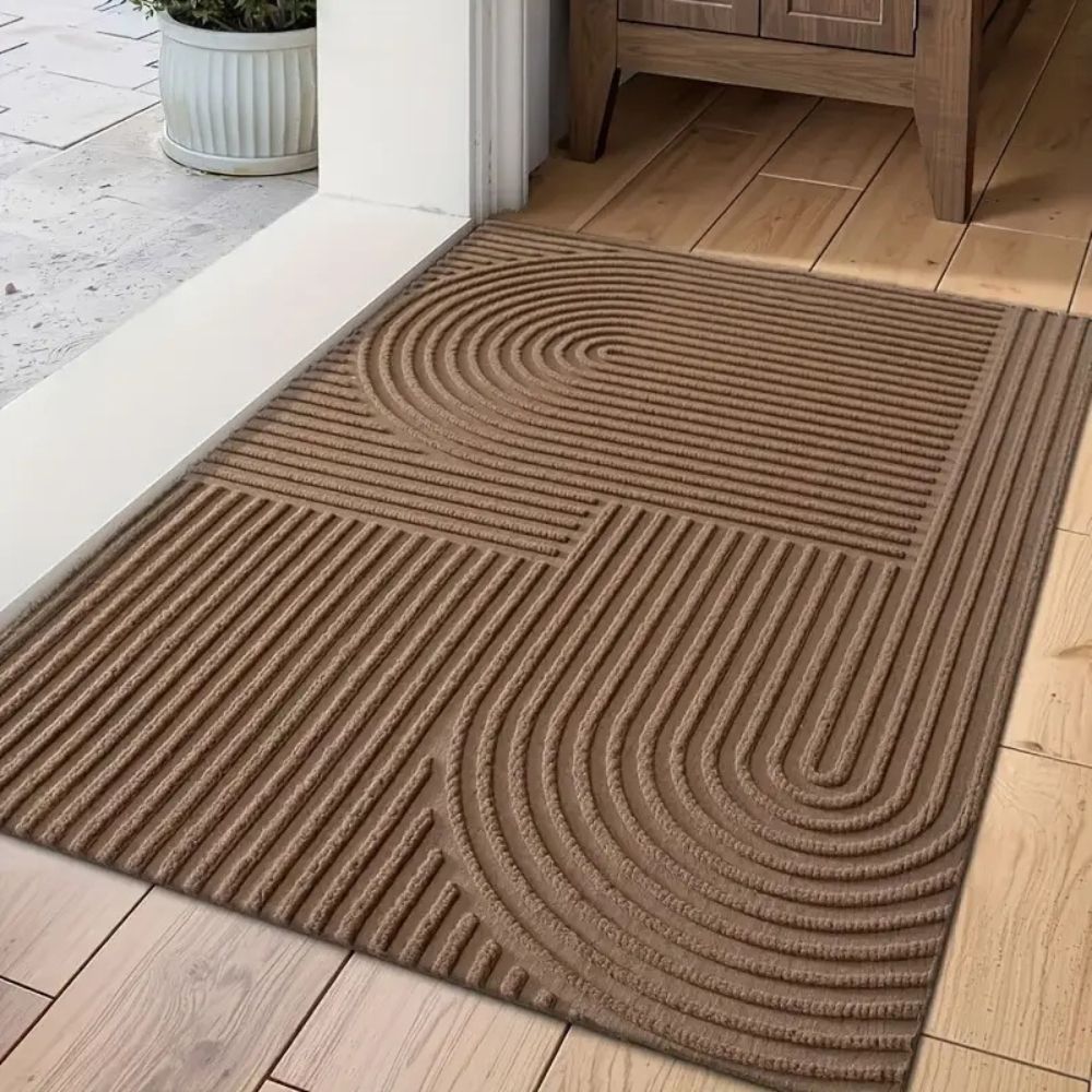 Ribbed Microfiber Entry Mat with Water & Dirt Trap – Curved Stripe Hallway Runner for Doorways & Patios | Thomler