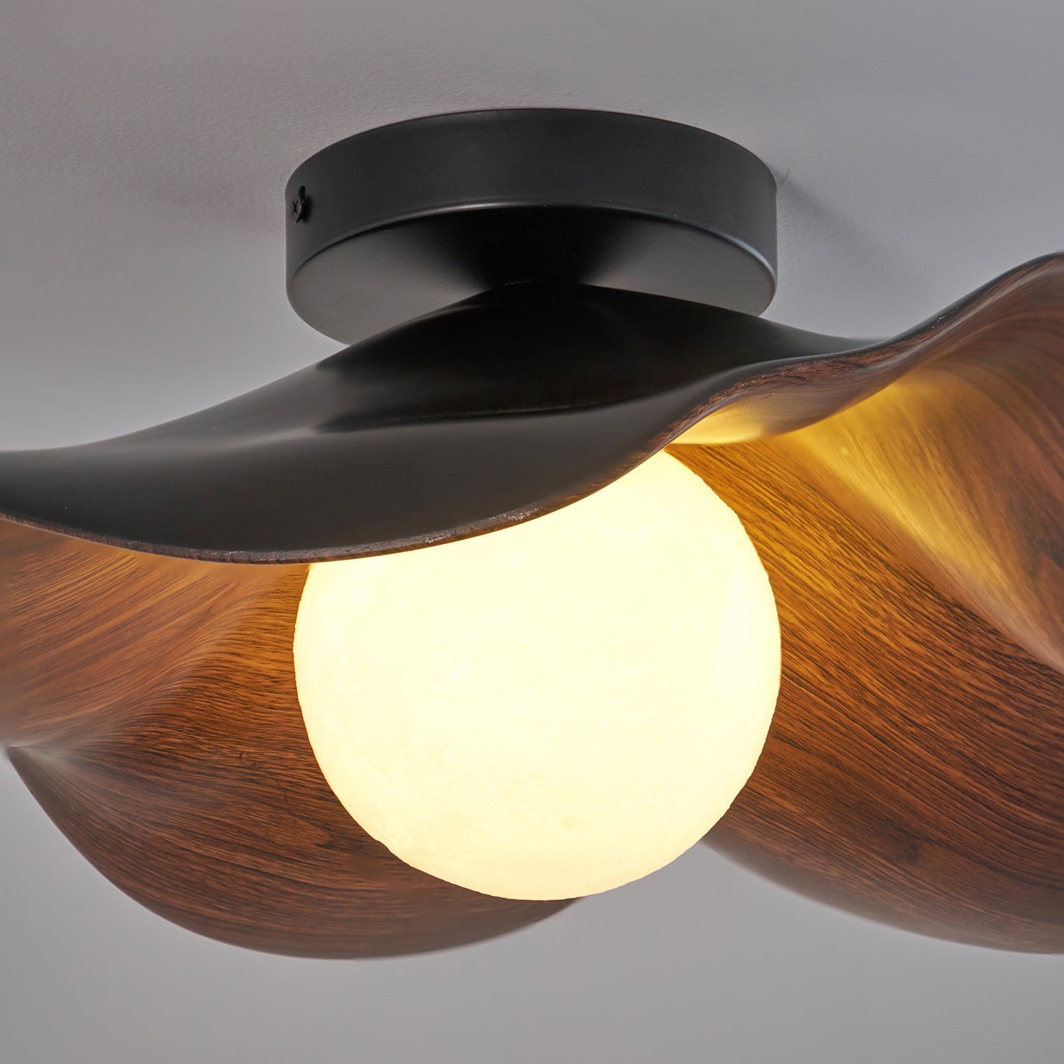 Ceiling Light Resin Wood Grain 11 in Flush Mount Bathroom Hallway Wall Fixture Modern Minimalist | Thomler