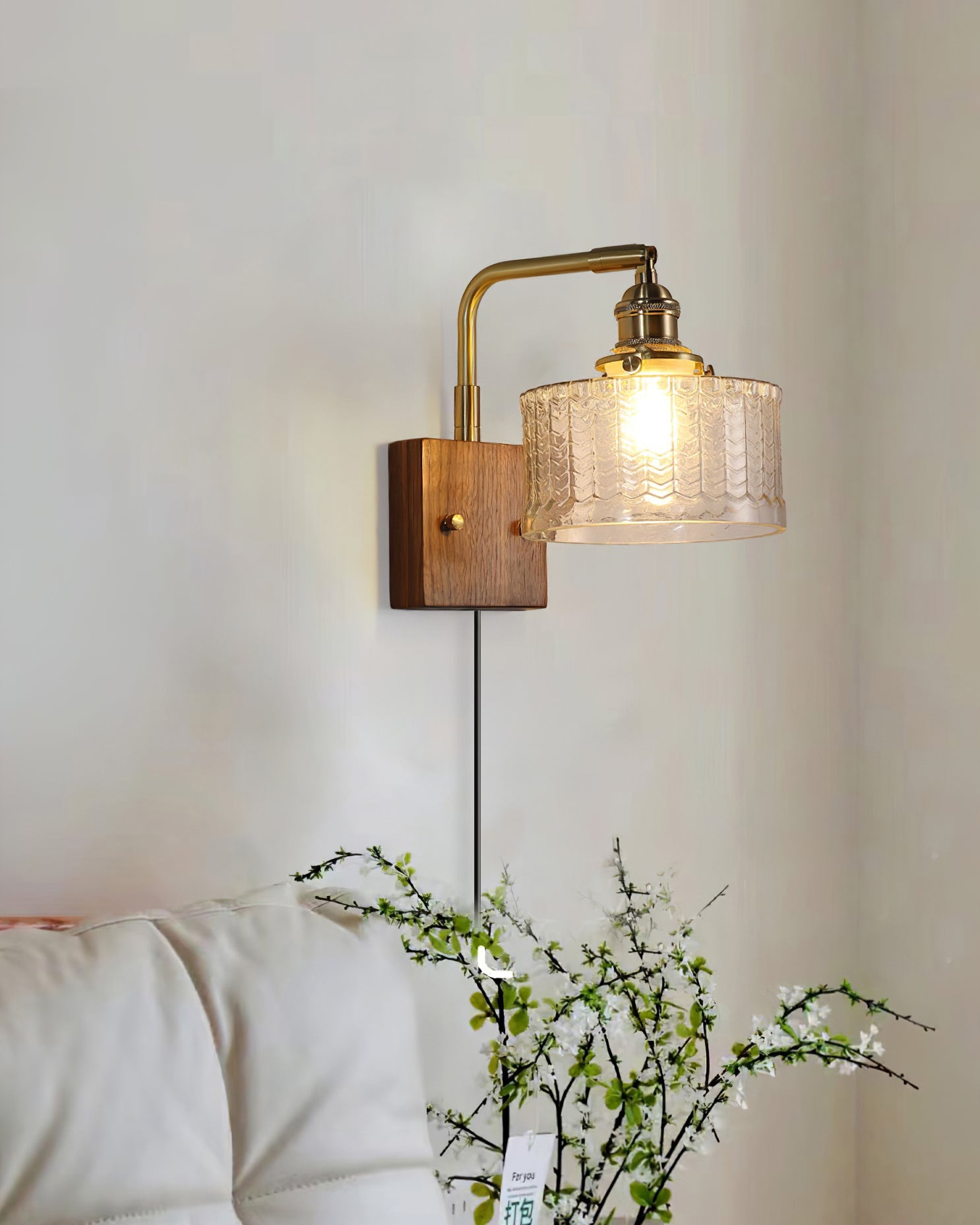 Wall Lamp Wood Brass 9.4 in Green Clear Art Glass Indoor Accent Lighting Decorative Fixture | Thomler