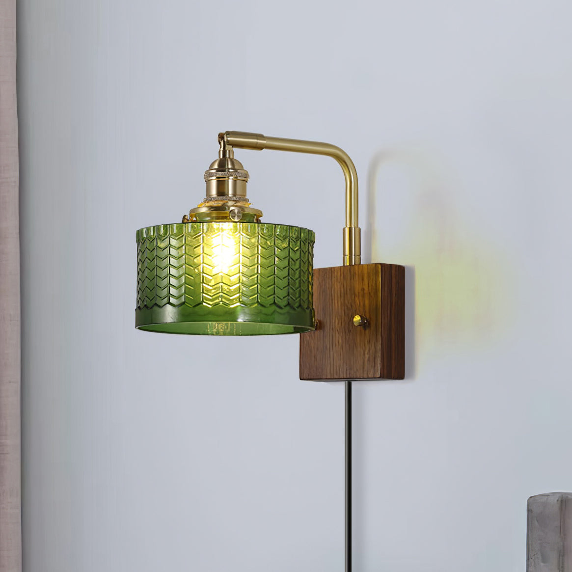 Wall Lamp Wood Brass 9.4 in Green Clear Art Glass Indoor Accent Lighting Decorative Fixture | Thomler