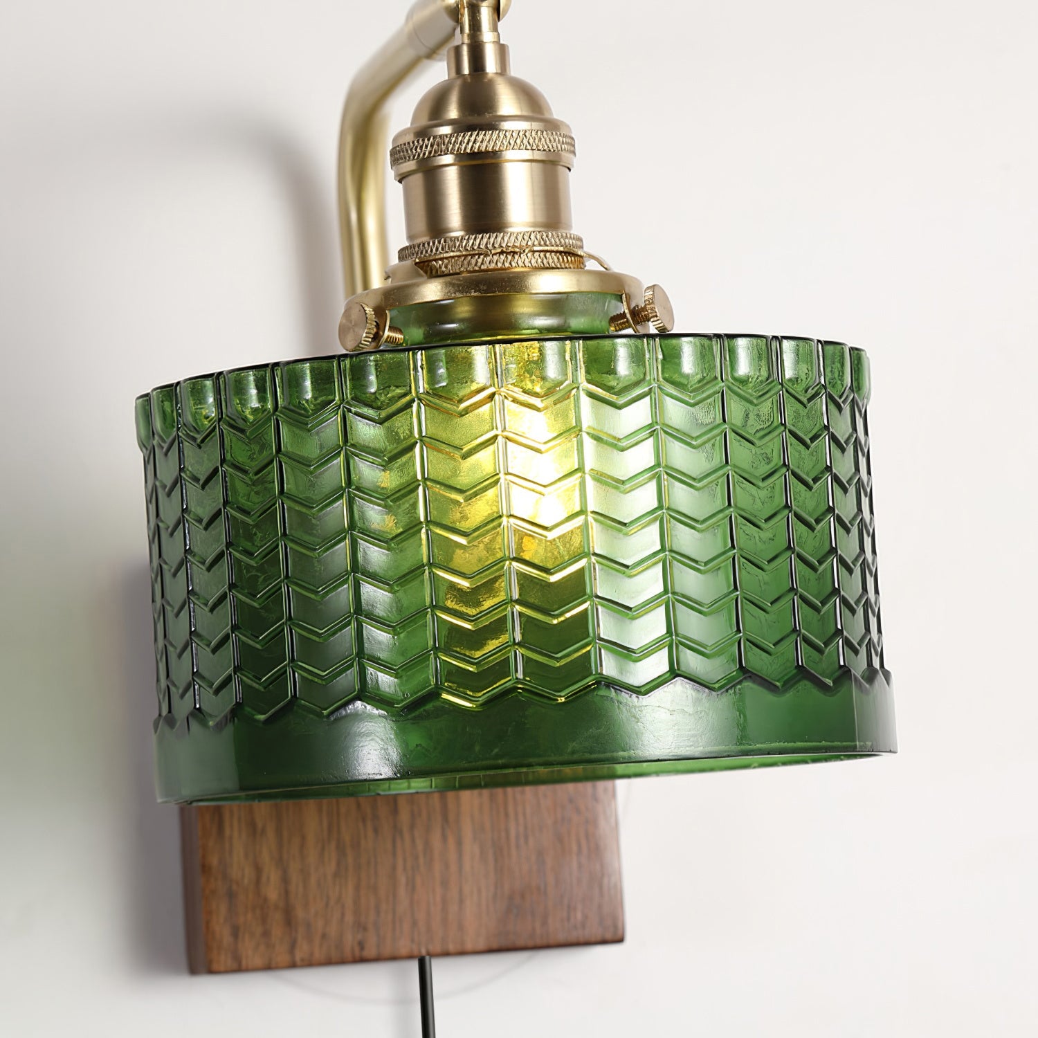 Wall Lamp Wood Brass 9.4 in Green Clear Art Glass Indoor Accent Lighting Decorative Fixture | Thomler