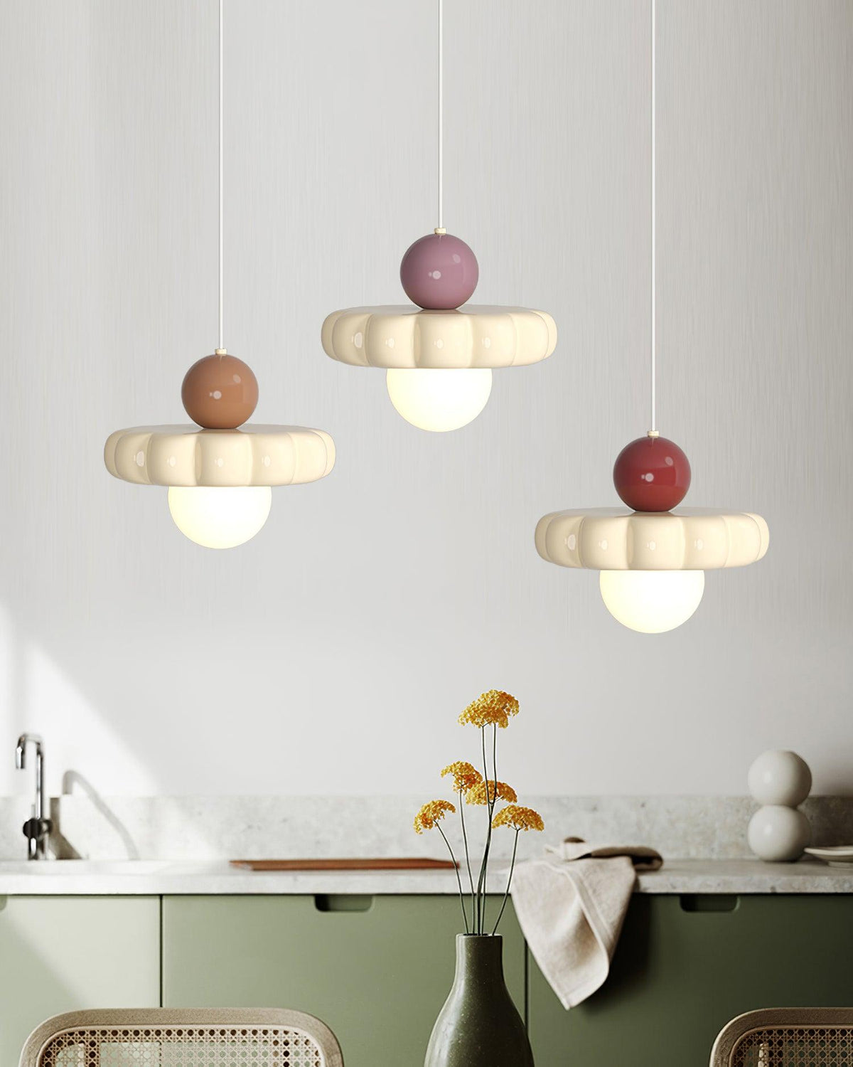 Retro Globe Pendant Light with Curved Shade – G9 Socket Ceiling Fixture for Dining Room Kitchen Bedroom – Adjustable Hanging Lamp Modern | Thomler